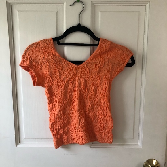Basic orange top - Picture 2 of 2